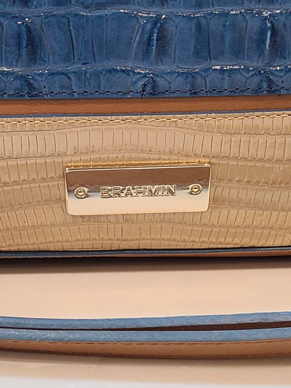 Brahmin Large Duxbury Shoulder Bag in Surf Vineyard Blue & Tan Leather EUC - Picture 4 of 17